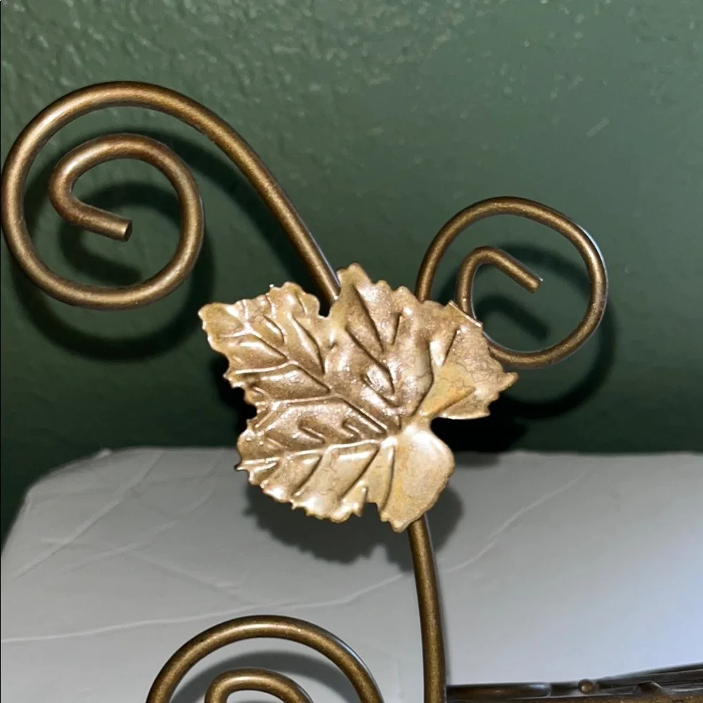 Vintage Elegant Easel Gold and Brown Leaf Book Stand